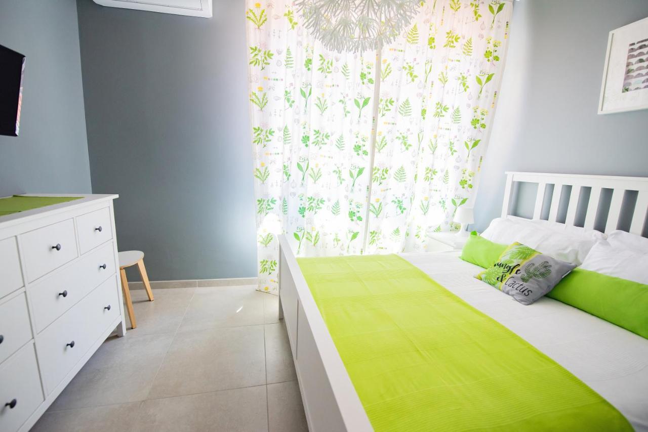 Beach Apartment In The Center Sanremo Exterior foto
